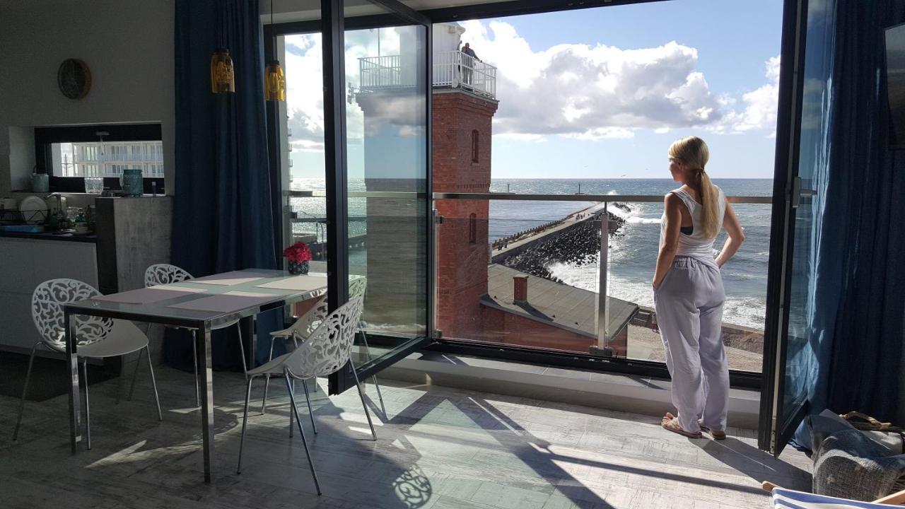 Apartament Morski Przy Latarni 달로브코 외부 사진