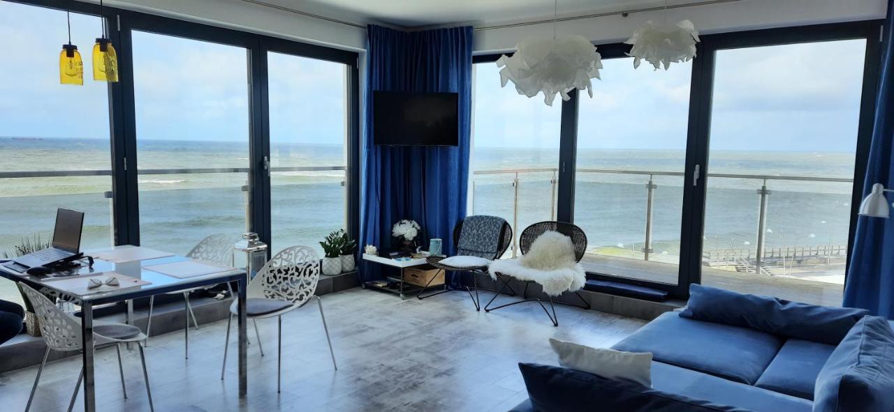 Apartament Morski Przy Latarni 달로브코 외부 사진